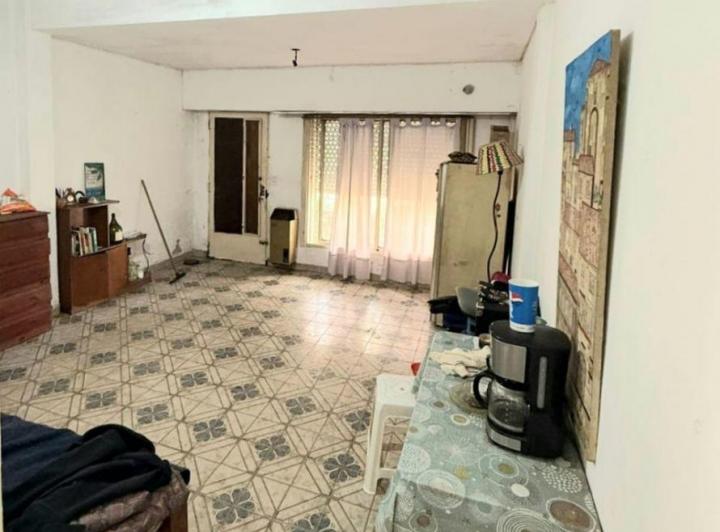 Casa · 98m² · 6 Ambientes · 1 Cochera