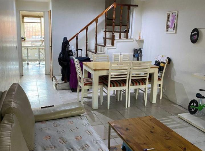 Casa · 100m² · 4 Ambientes · 1 Cochera
