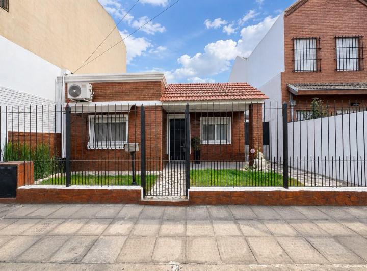 Casa · 239m² · 3 Ambientes