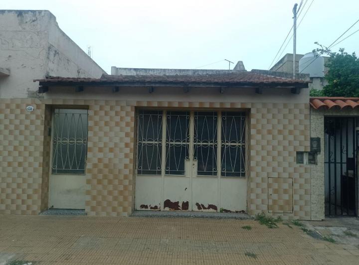 Casa · 310m² · 3 Ambientes · 1 Cochera