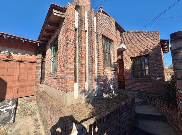Casa · 119m² · 4 Ambientes · 1 Cochera