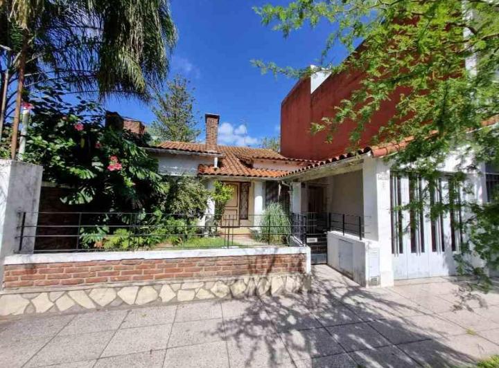 Casa · 155m² · 4 Ambientes · 1 Cochera