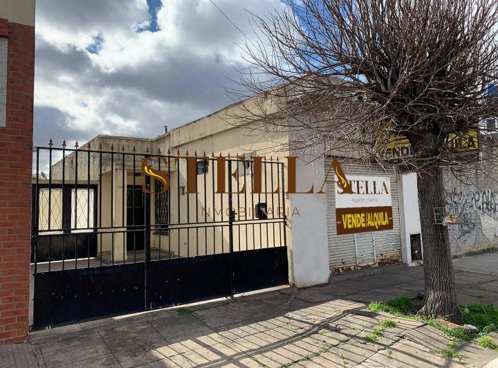 Casa · 146m² · 2 Ambientes · 1 Cochera