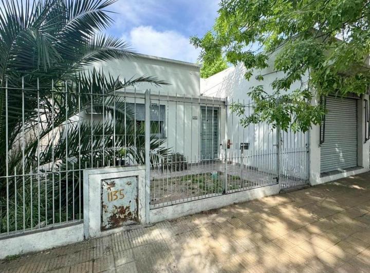 Casa · 104m² · 3 Ambientes · 1 Cochera