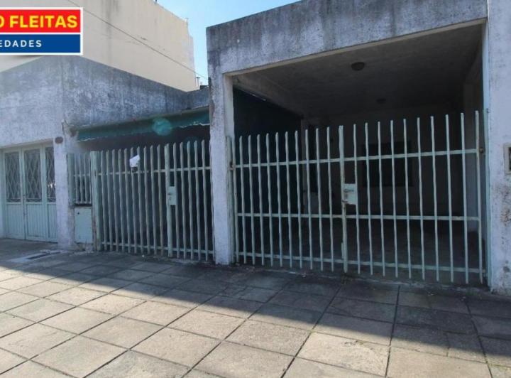 Casa · 90m² · 3 Ambientes · 1 Cochera