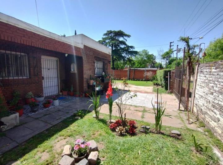 Casa · 150m² · 3 Ambientes · 1 Cochera