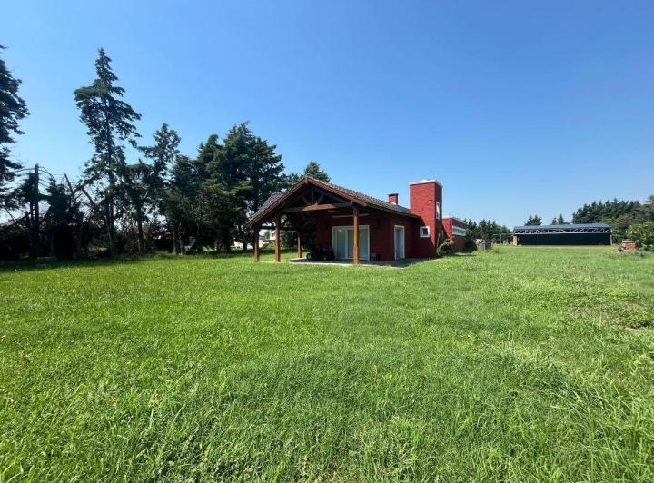Casa · 200m² · 5 Ambientes