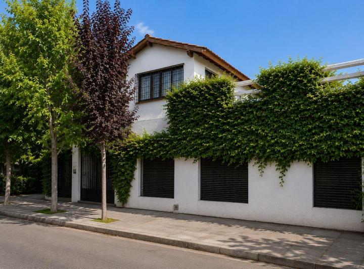Casa · 212m² · 7 Ambientes
