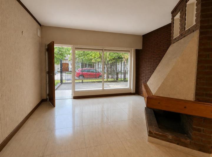 Casa · 227m² · 4 Ambientes · 2 Cocheras