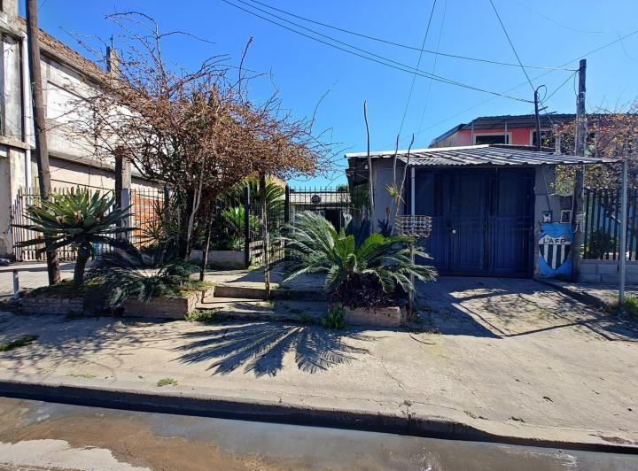 Casa · 228m² · 3 Ambientes · 1 Cochera