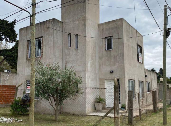 Casa · 200m² · 4 Ambientes