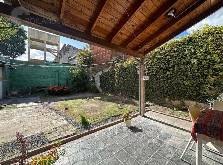 Casa · 107m² · 3 Ambientes · 2 Cocheras