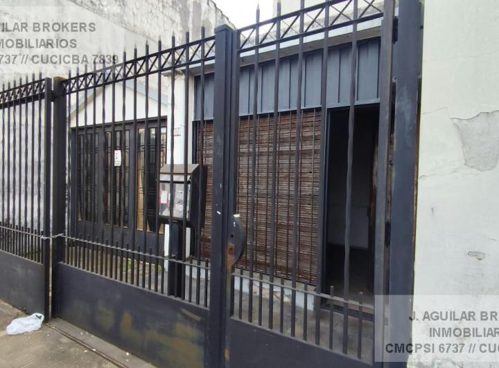 Casa · 237m² · 4 Ambientes · 1 Cochera