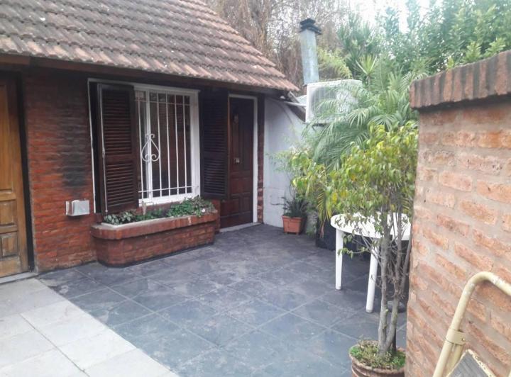 Casa · 55m² · 2 Ambientes · 1 Cochera