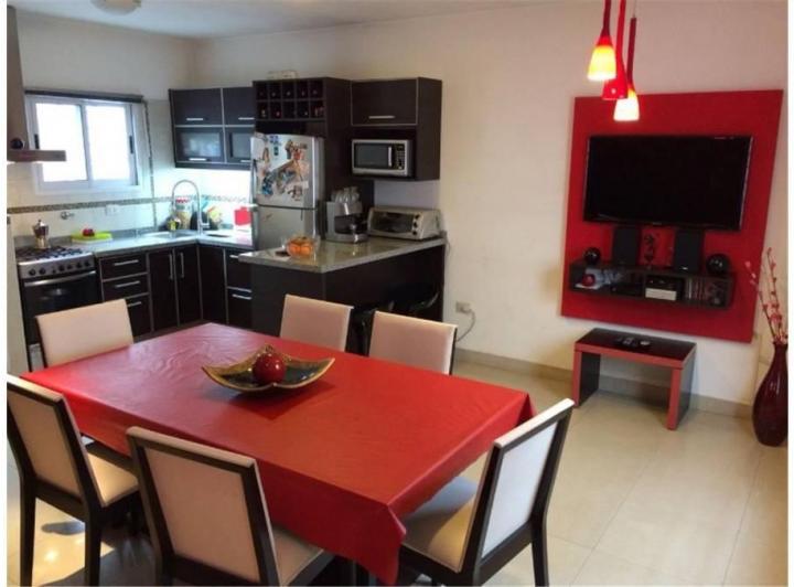 Casa · 100m² · 4 Ambientes