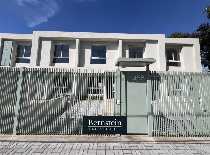 Casa · 90m² · 3 Ambientes · 1 Cochera