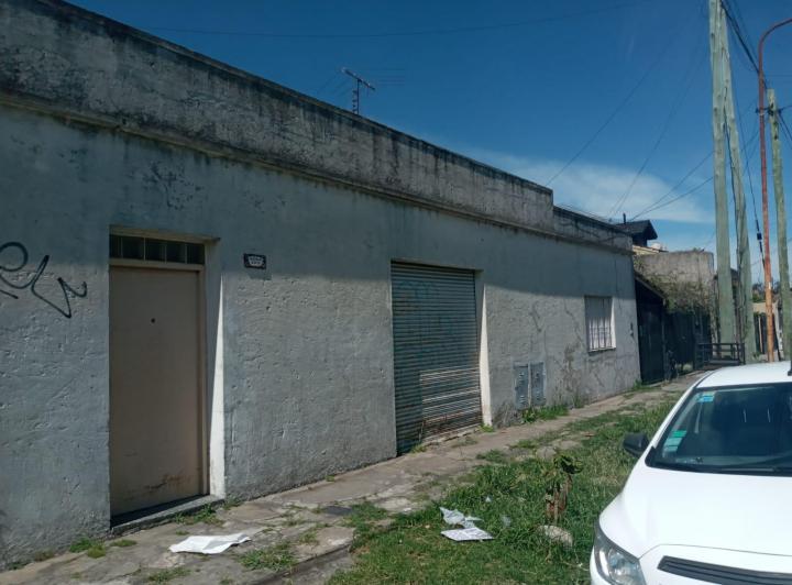 Casa · 200m² · 5 Ambientes · 1 Cochera