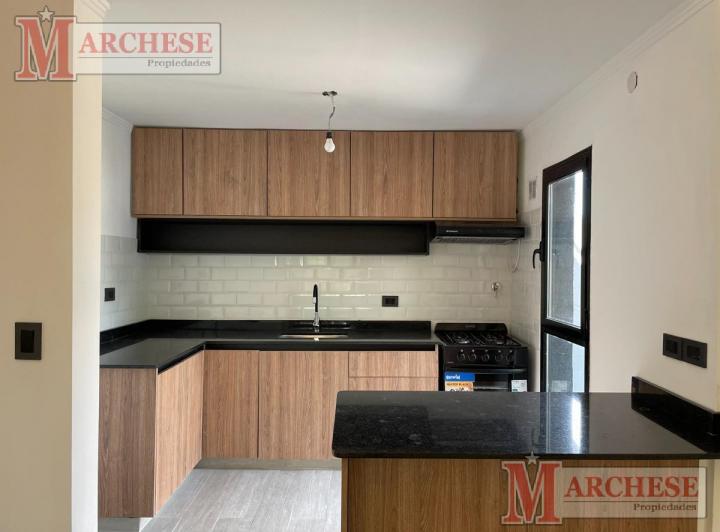 Casa · 100m² · 4 Ambientes