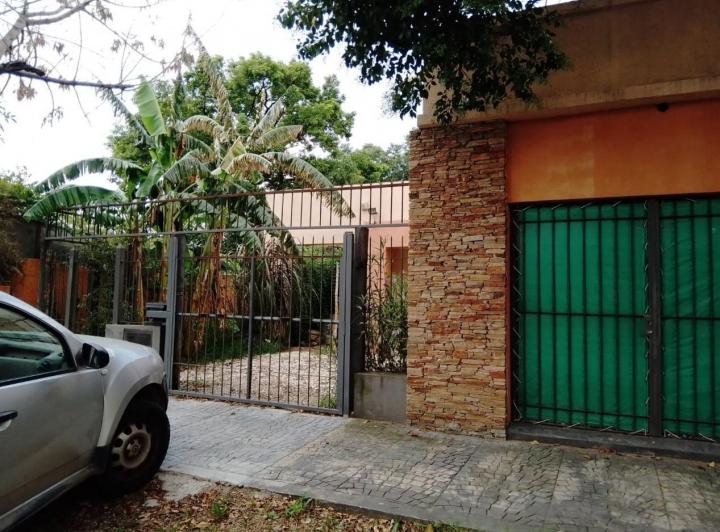 Casa · 130m² · 3 Ambientes · 1 Cochera