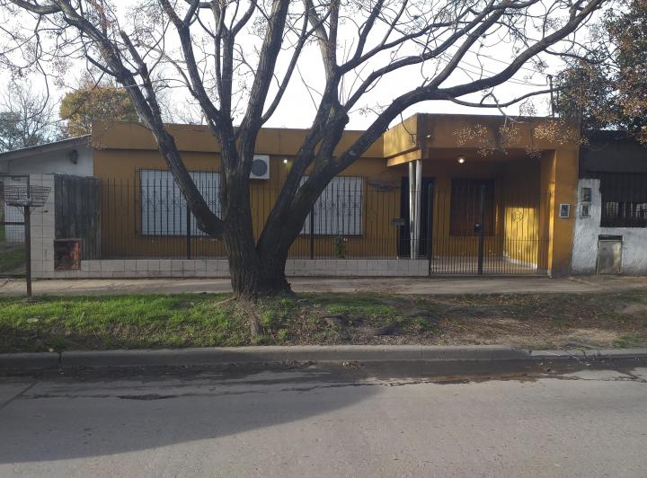 Casa · 90m² · 5 Ambientes
