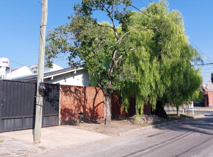 Casa · 75m² · 3 Ambientes · 1 Cochera