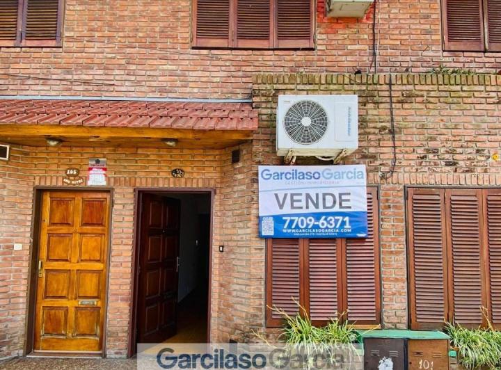 Casa · 78m² · 4 Ambientes · 1 Cochera