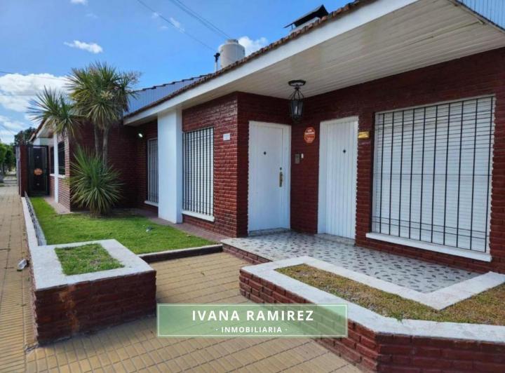 Casa · 180m² · 4 Ambientes · 1 Cochera