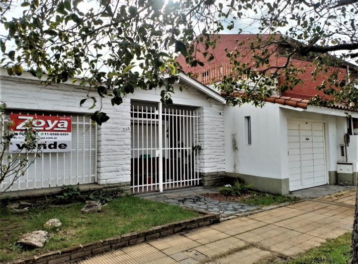 Casa · 185m² · 4 Ambientes · 1 Cochera