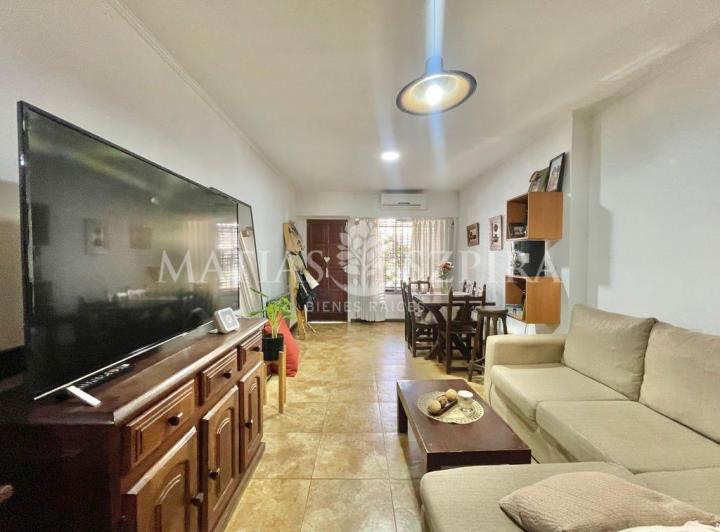 Casa · 112m² · 4 Ambientes · 1 Cochera