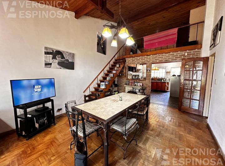 Casa · 100m² · 3 Ambientes · 1 Cochera