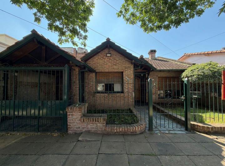 Casa · 120m² · 3 Ambientes · 1 Cochera
