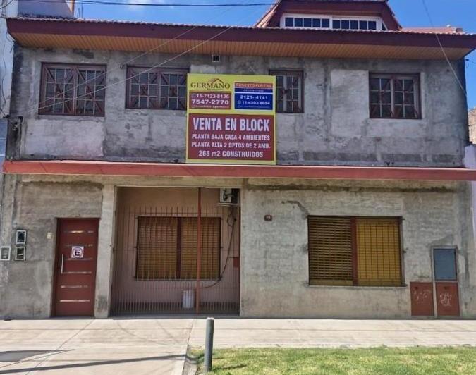 Casa · 268m² · 6 Ambientes · 1 Cochera