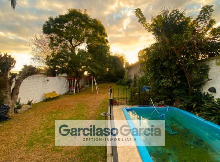 Casa · 127m² · 3 Ambientes · 1 Cochera