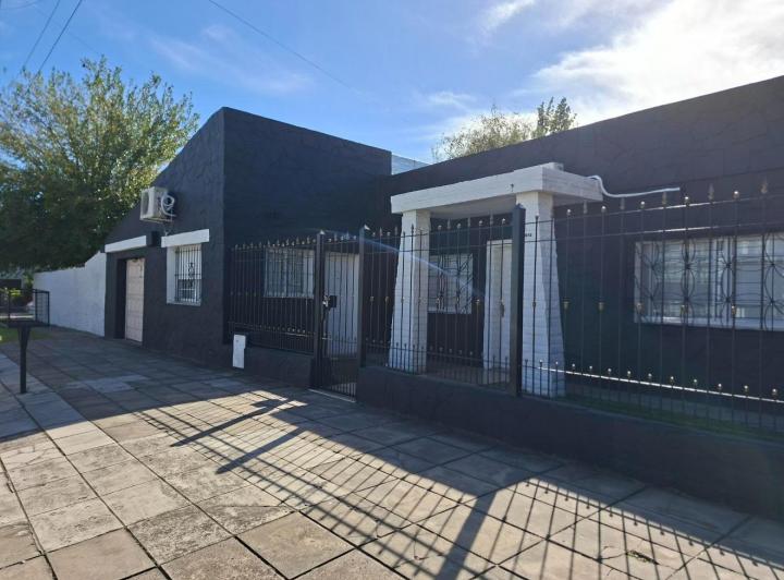 Casa · 150m² · 4 Ambientes