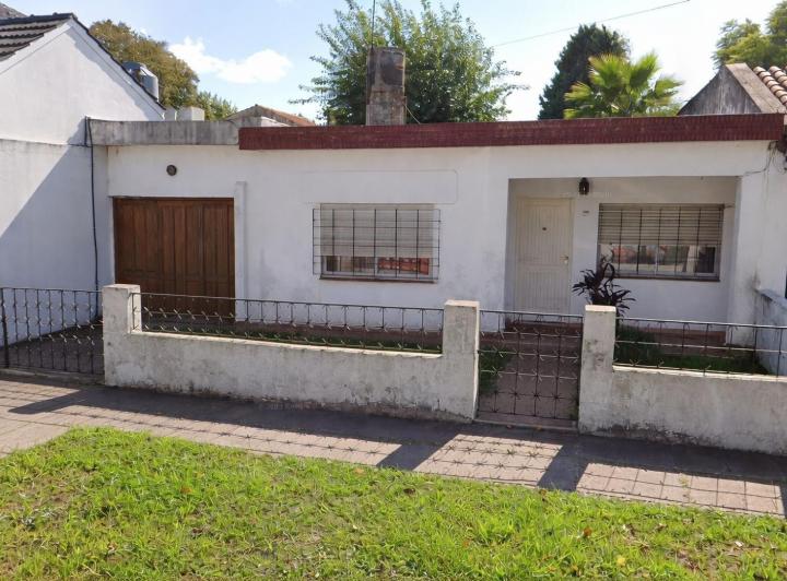 Casa · 100m² · 3 Ambientes · 1 Cochera