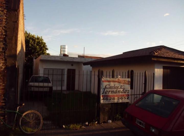 Casa · 120m² · 2 Dormitorios