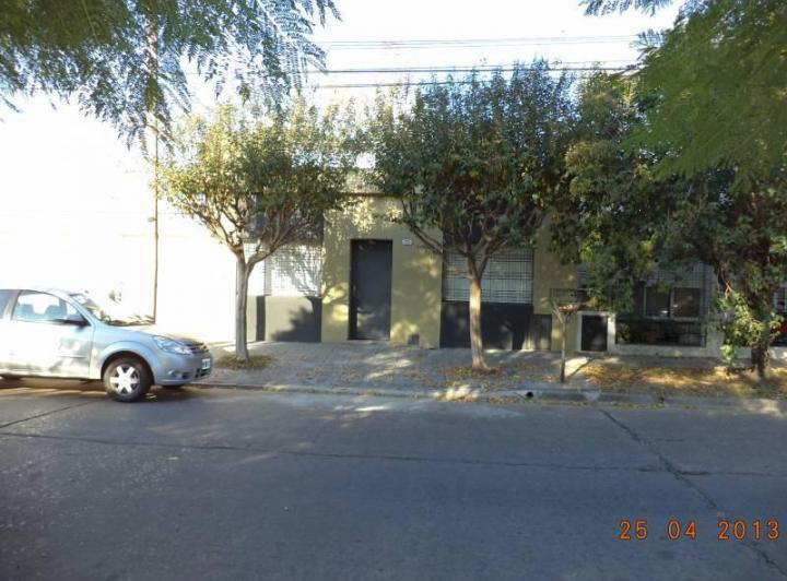 Casa · 85m² · 1 Dormitorio · 1 Cochera