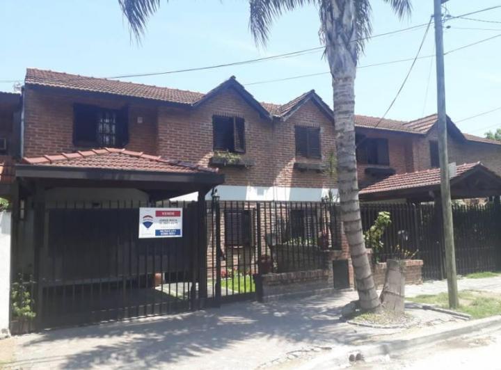 Casa · 110m² · 3 Dormitorios · 1 Cochera