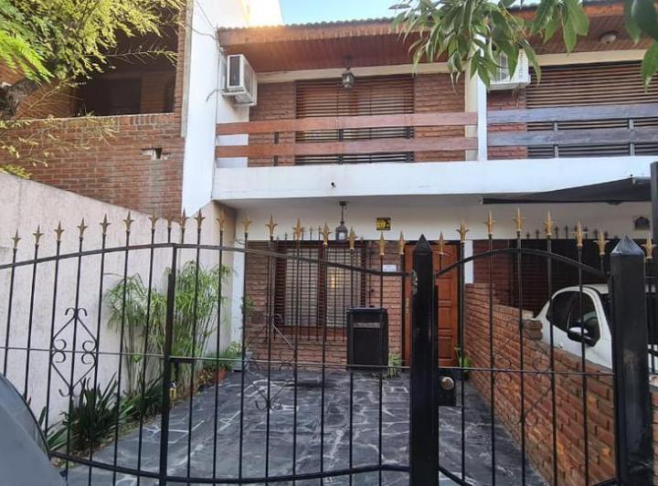 Casa · 70m² · 3 Ambientes · 1 Cochera