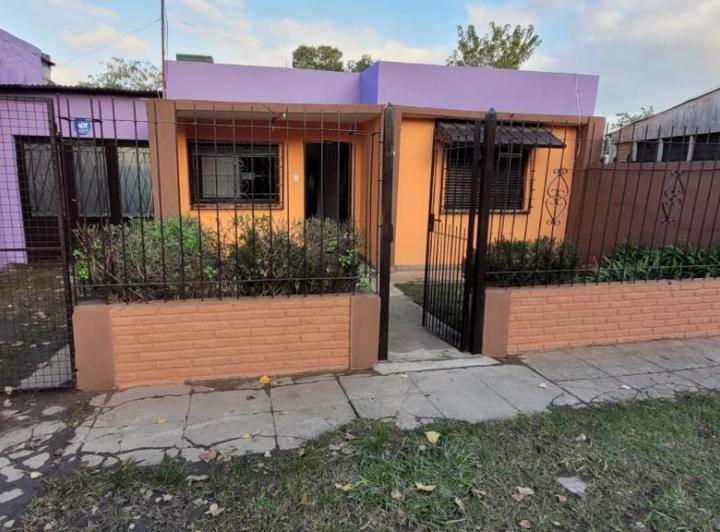 Casa · 412m² · 4 Ambientes · 1 Cochera