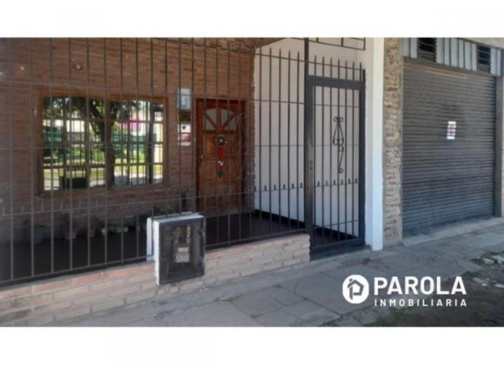 Casa · 120m² · 4 Ambientes · 1 Cochera