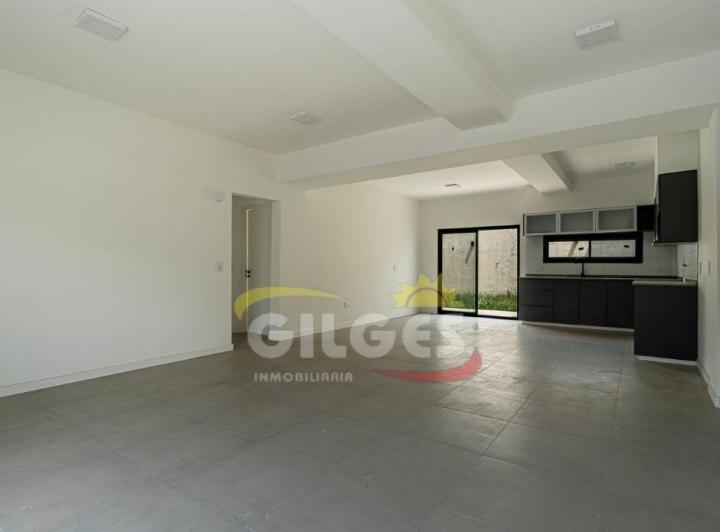 Casa · 90m² · 3 Ambientes · 1 Cochera