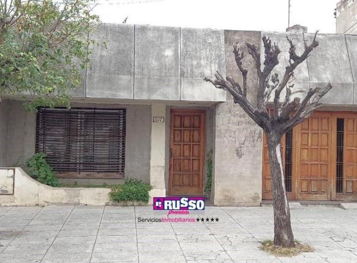 Casa · 100m² · 4 Ambientes · 1 Cochera