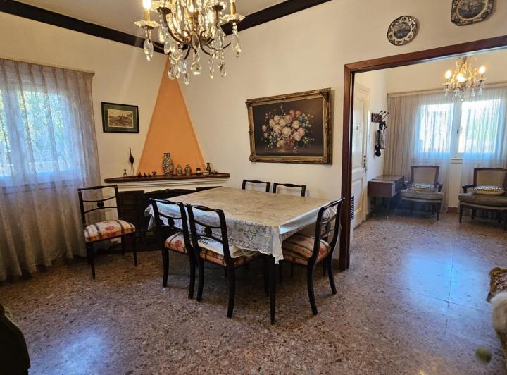 Casa · 111m² · 3 Ambientes · 1 Cochera