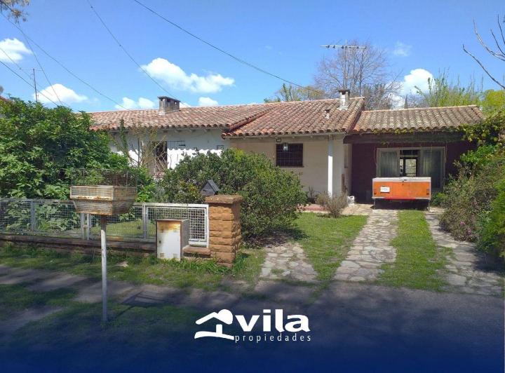 Casa · 140m² · 3 Ambientes · 1 Cochera
