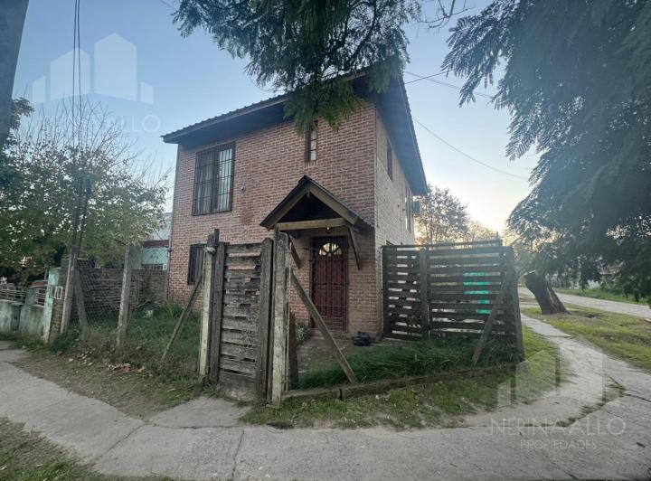 Casa · 119m² · 4 Ambientes · 1 Cochera