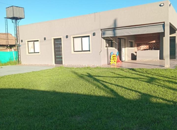 Casa · 72m² · 3 Ambientes · 1 Cochera