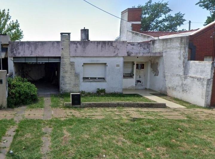 Casa · 84m² · 3 Ambientes · 1 Cochera