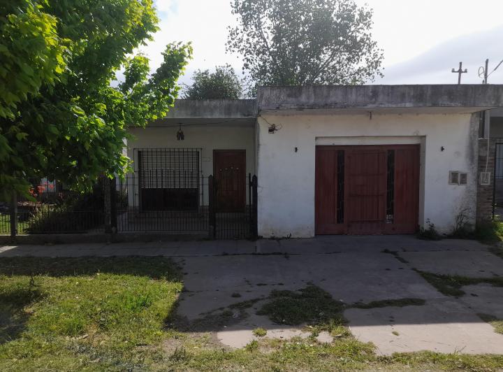 Casa · 90m² · 3 Ambientes · 1 Cochera