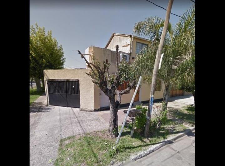 Casa · 100m² · 5 Ambientes · 1 Cochera